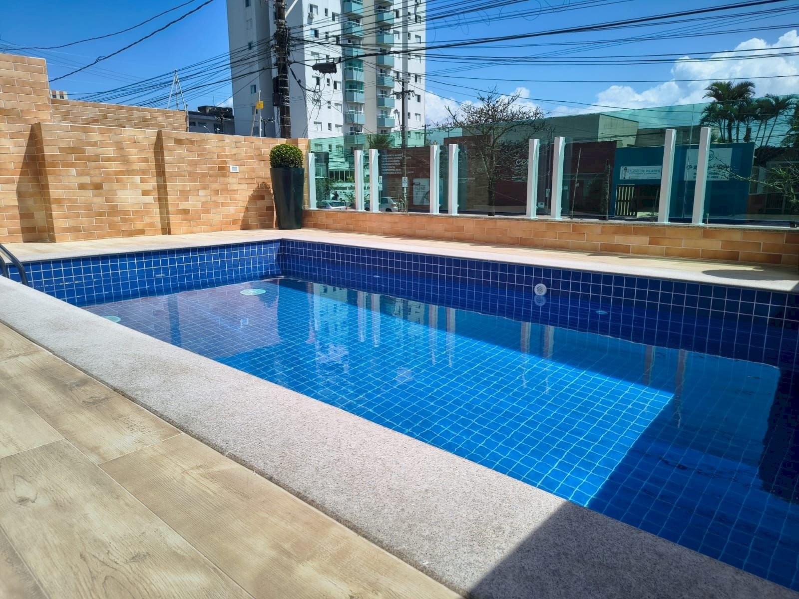 Apartamento em Itanhaém com 02 dormitórios