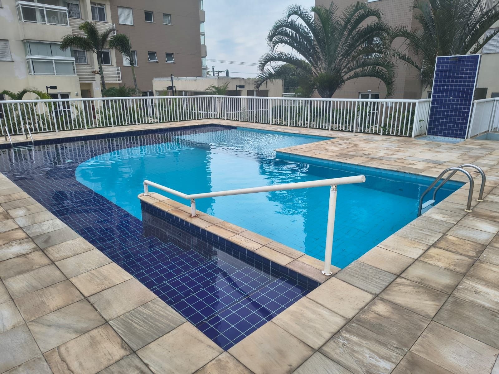 Apartamento em Itanhaém com 02 dormitórios