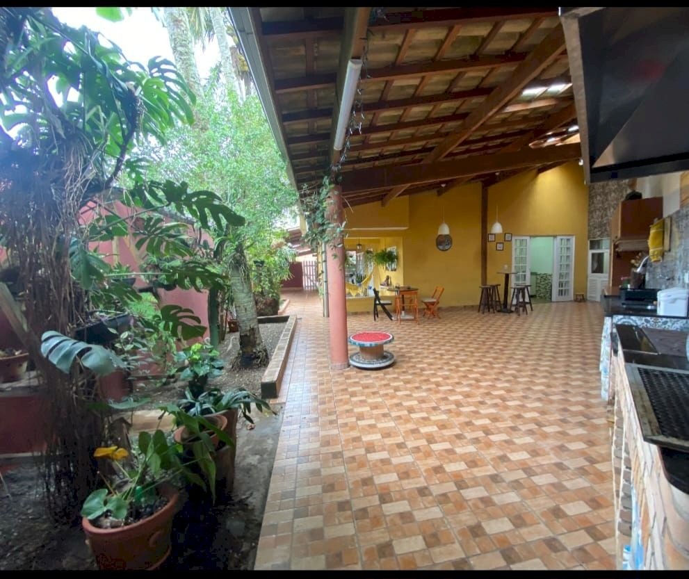 Casa em Itanhaém com 3 dormitórios