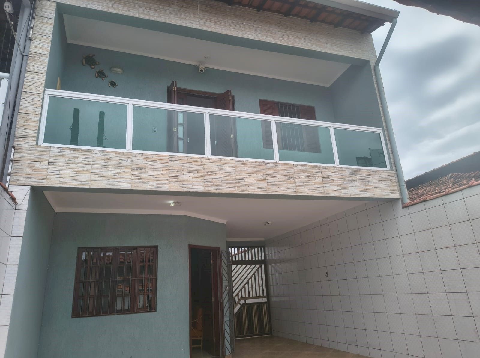 Sobrado em Itanhaém com 4 dormitórios
